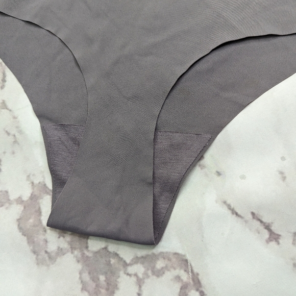 Everlane Underwear Women Gray  Seamless Panty Invisible Thong High Rise - Picture 4 of 10